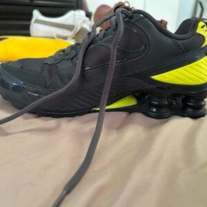 Nike Black and Neon Yellow Athletic Shoes